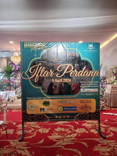 photo 6089335462276743356 y