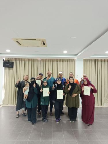 photo 6120402455377330548 y