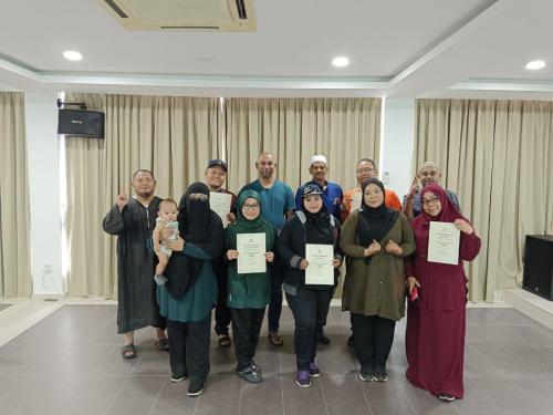 photo 6120402455377330551 y