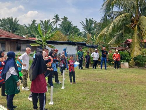 photo 6237747752247344785 y