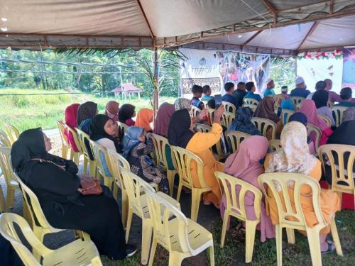 photo 6310019184117005839 y