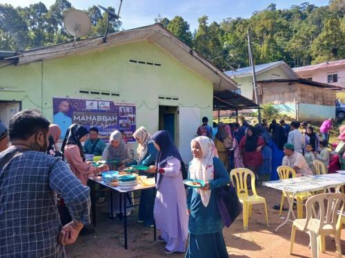 photo 6310019184117005845 y