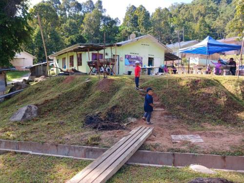 photo 6310019184117005846 y