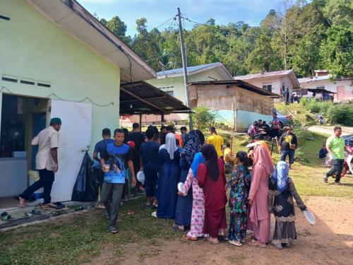 photo 6310019184117005851 y